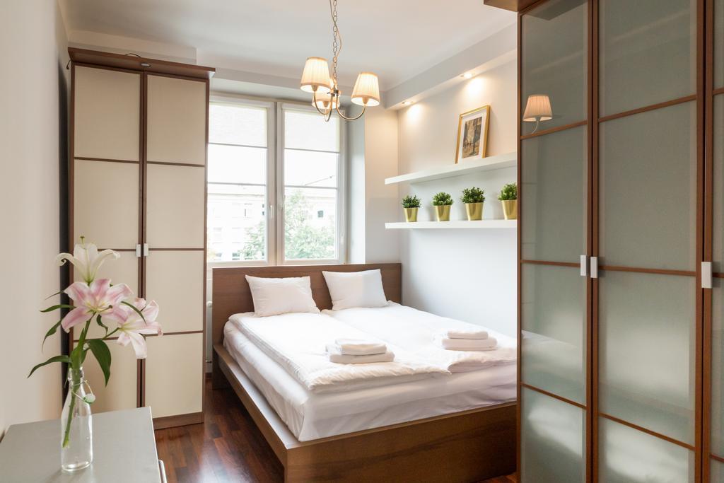 Apartament Marszalkowska By City Quality Варшава Екстериор снимка